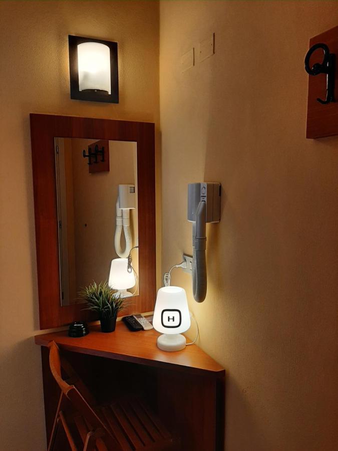 Hotel Originale By Alehotels リミニ エクステリア 写真